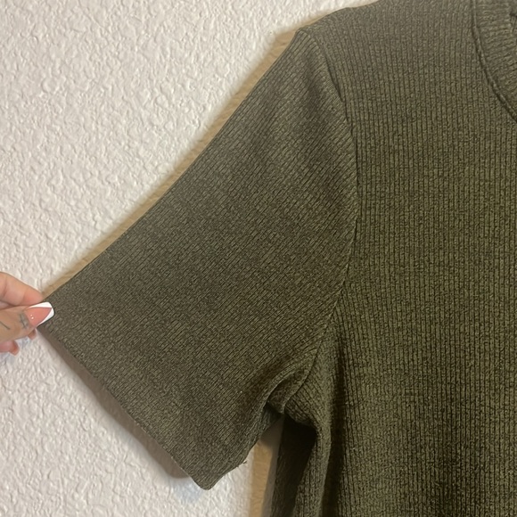 Madewell Ribbed Pocket Tee midi dress, size large. - Picture 6 of 11